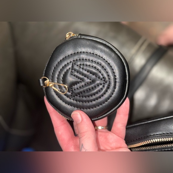 Valentino Orlandi Black Quilted Crossbody Bag with Gold Accents and EXTRA POUCH - Picture 7 of 11